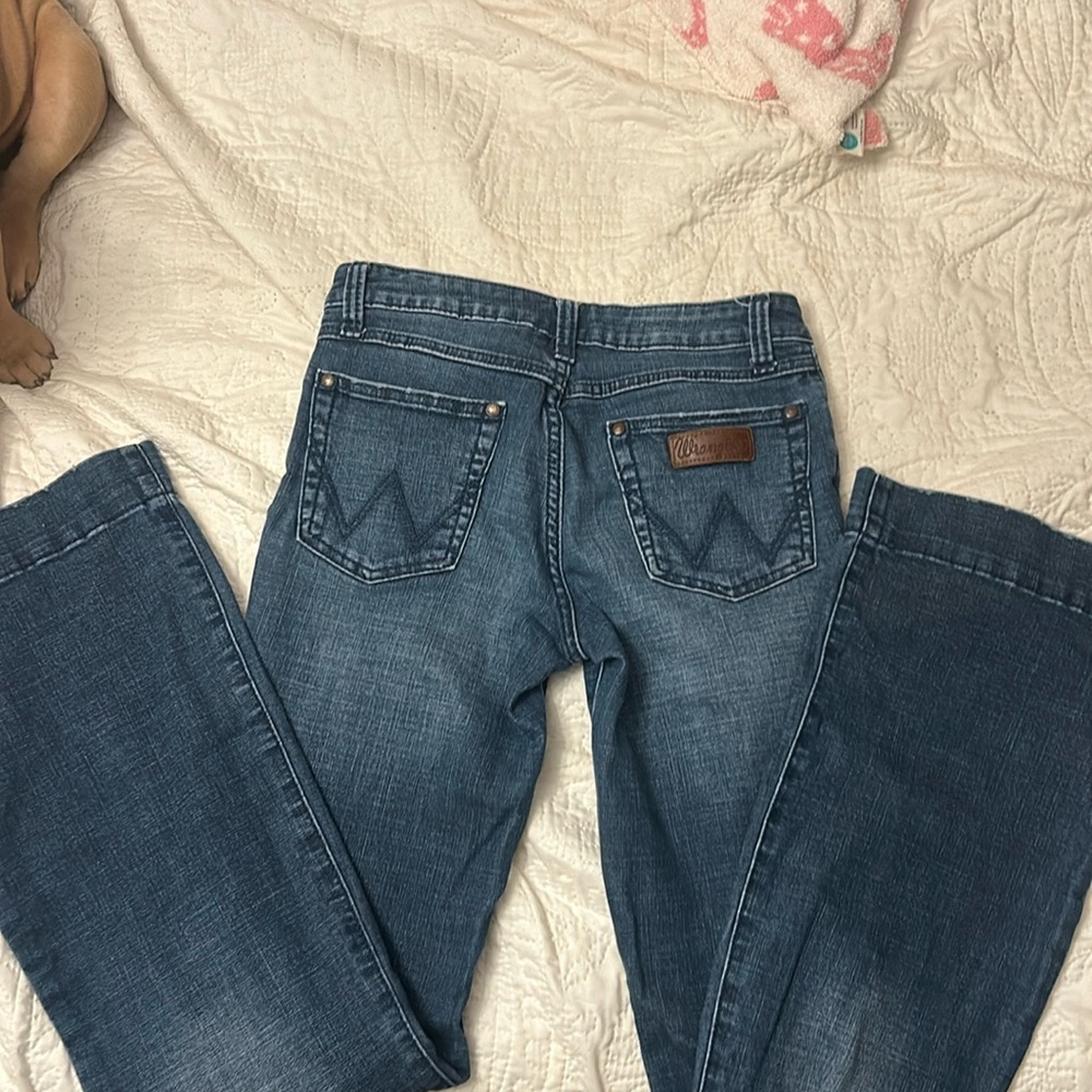 women wrangler jeans size 3/34